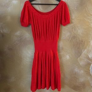 Beautiful Short Sleeve Red Dress 👗